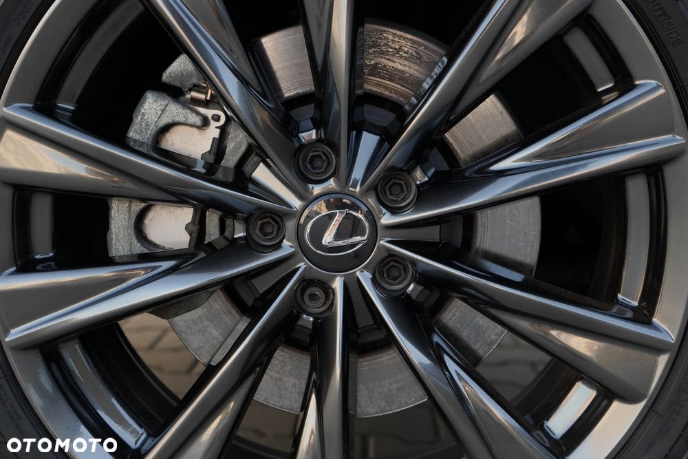 Lexus NX 350h F Sport AWD - 17