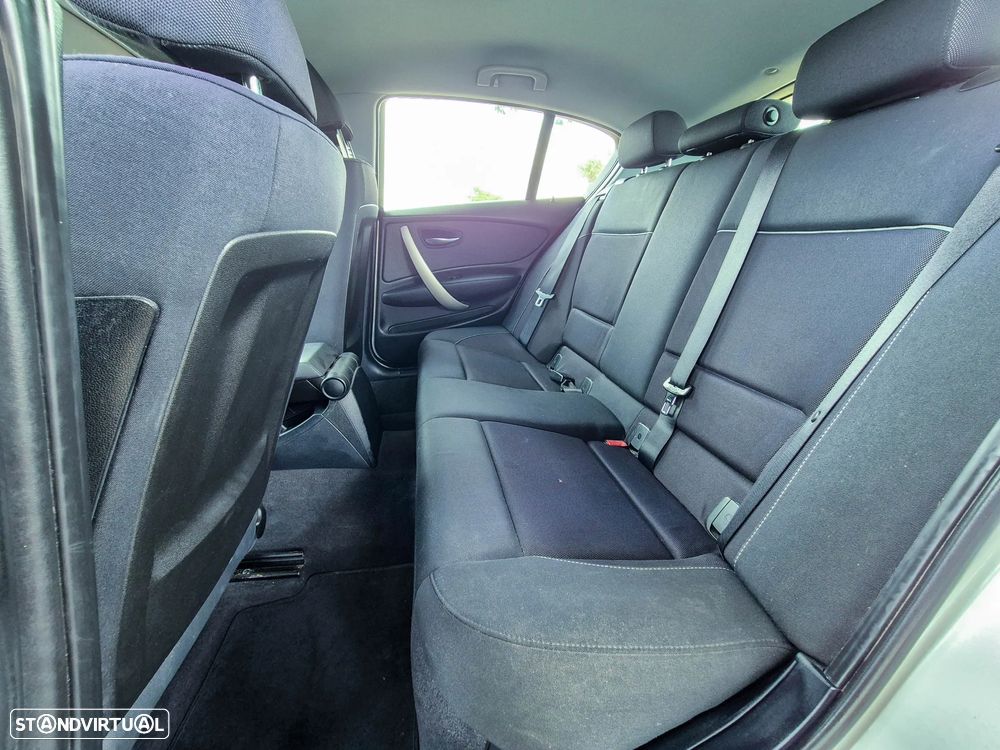 BMW 116 d Line Sport - 15