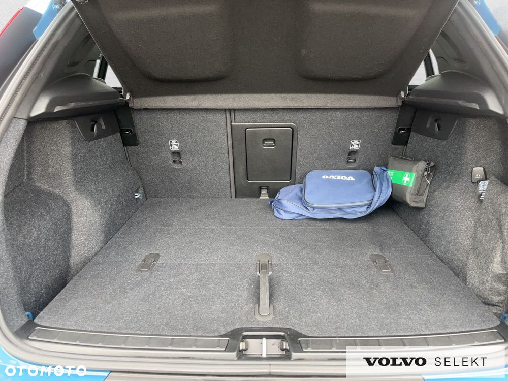 Volvo XC 40 - 19