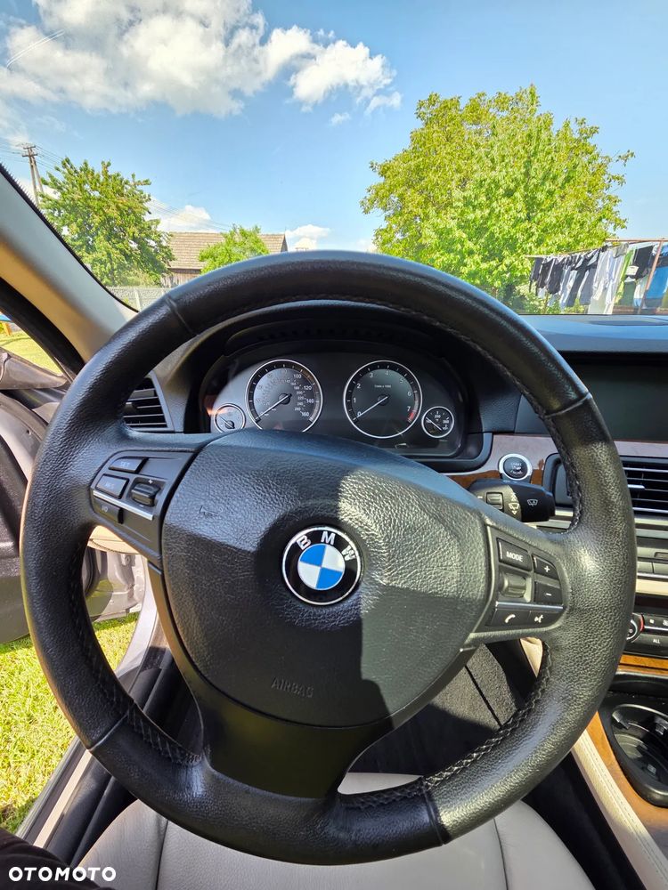 BMW Seria 5 - 13