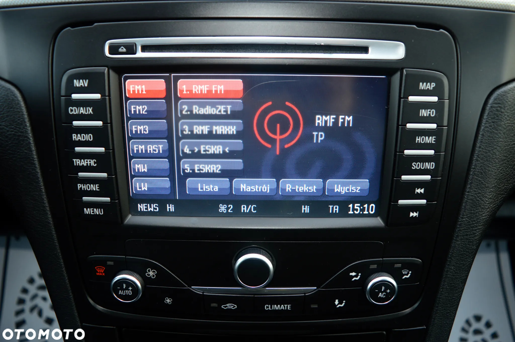 Ford S-Max - 22