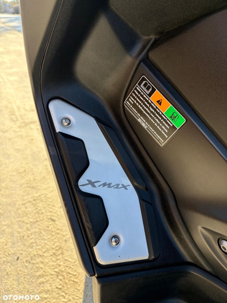 Yamaha X-max - 14
