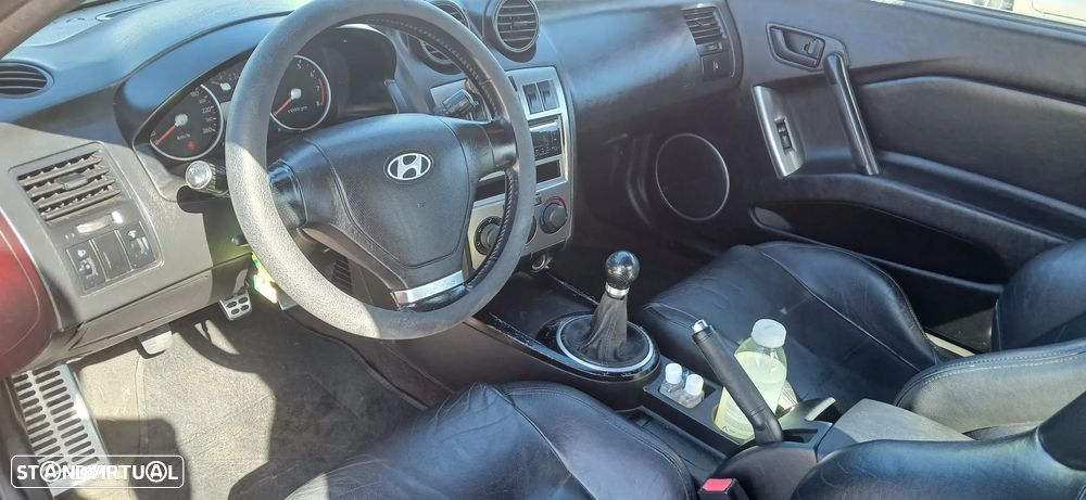 Hyundai Coupe 1.6 16V FX - 11