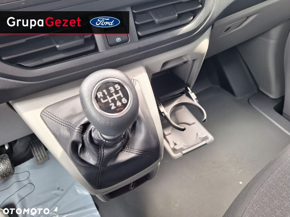 Ford Transit Custom - 11