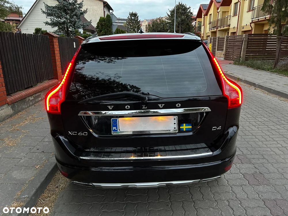 Volvo XC 60 D4 Drive-E Momentum - 6