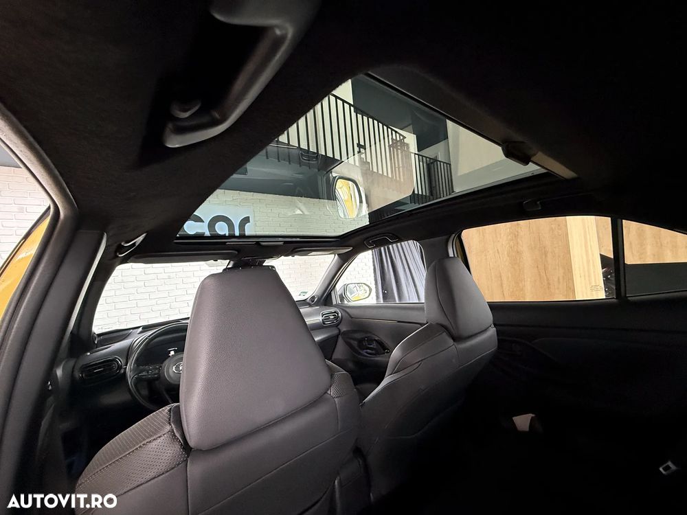 Toyota Yaris 1.5 130 CP HEV Premiere Edition - 18