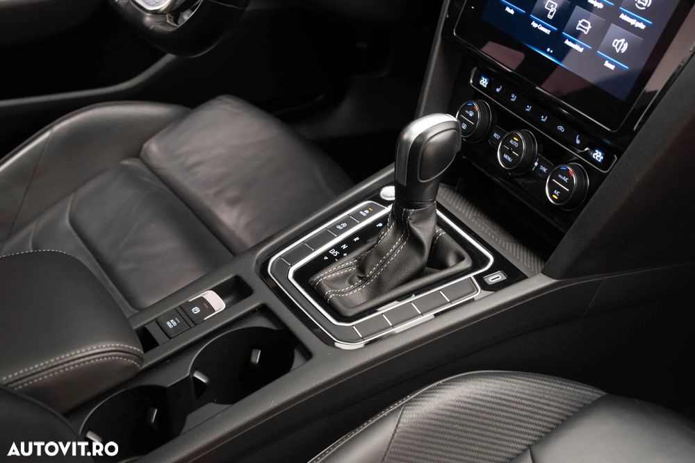 Volkswagen ARTEON 2.0 TDI SCR 4Motion DSG R-Line - 17