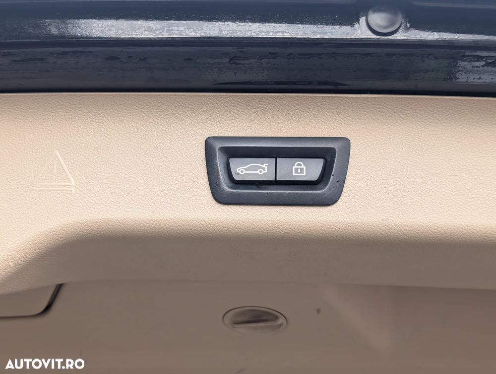 BMW Seria 5 530d xDrive AT - 11