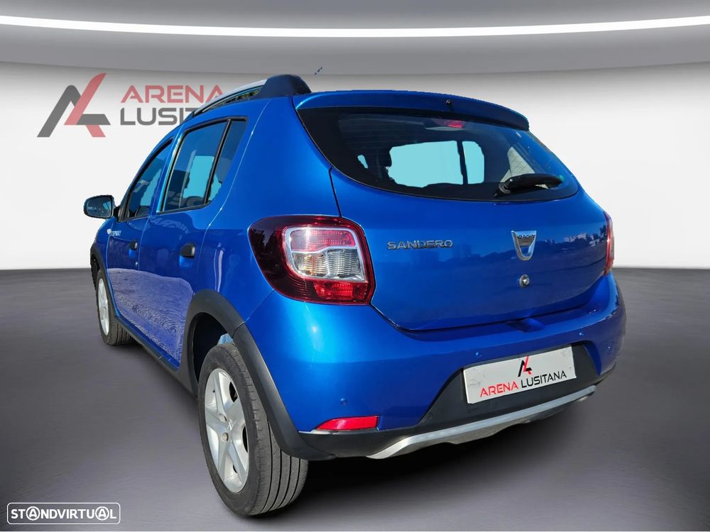 Dacia Sandero 0.9 TCe Stepway - 4