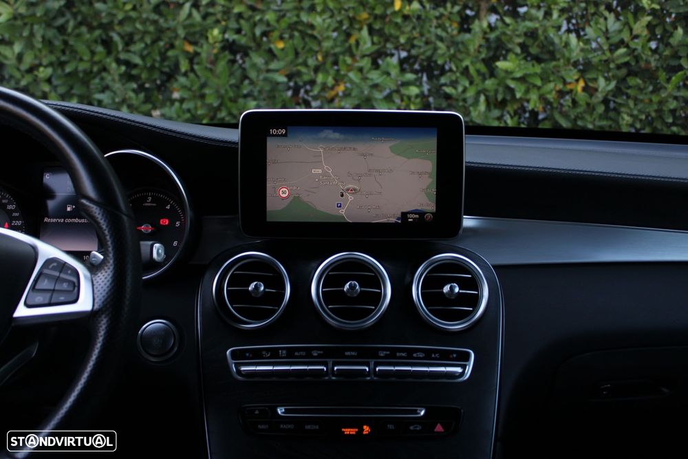 Mercedes-Benz GLC 220 d 4Matic 9G-TRONIC AMG Line - 8