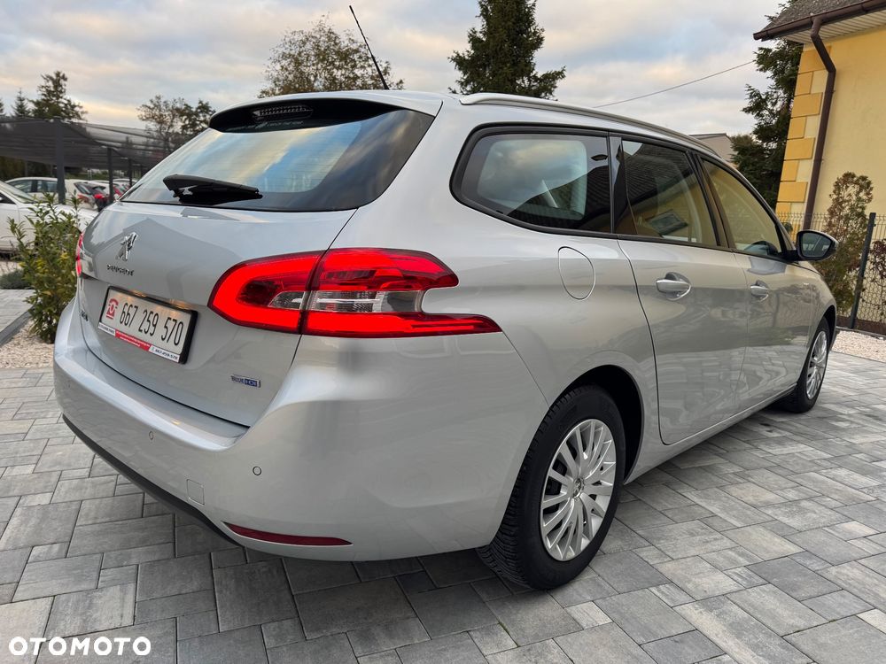 Peugeot 308 SW HDi FAP 110 (Blue Lion) Business Line Niveau 1 - 15