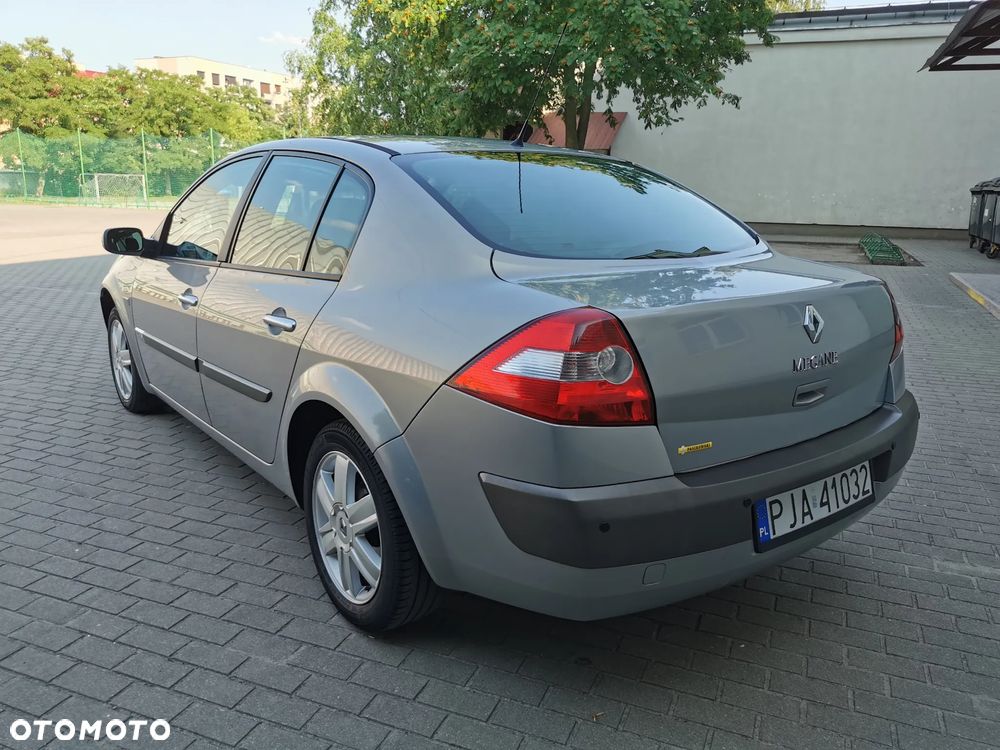 Renault Megane 1.4 Confort Authentique - 5
