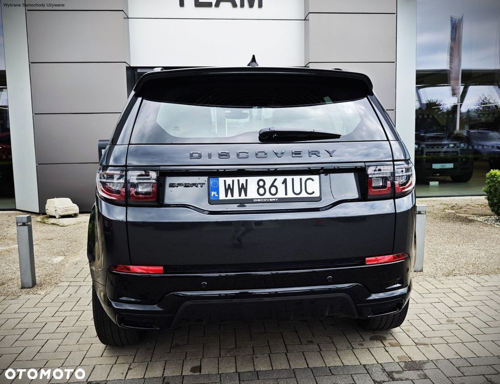 Land Rover Discovery Sport - 11