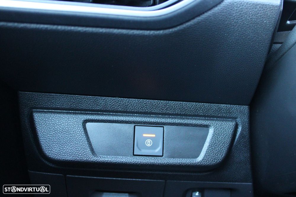 Dacia Sandero 1.0 SCe Essential - 32