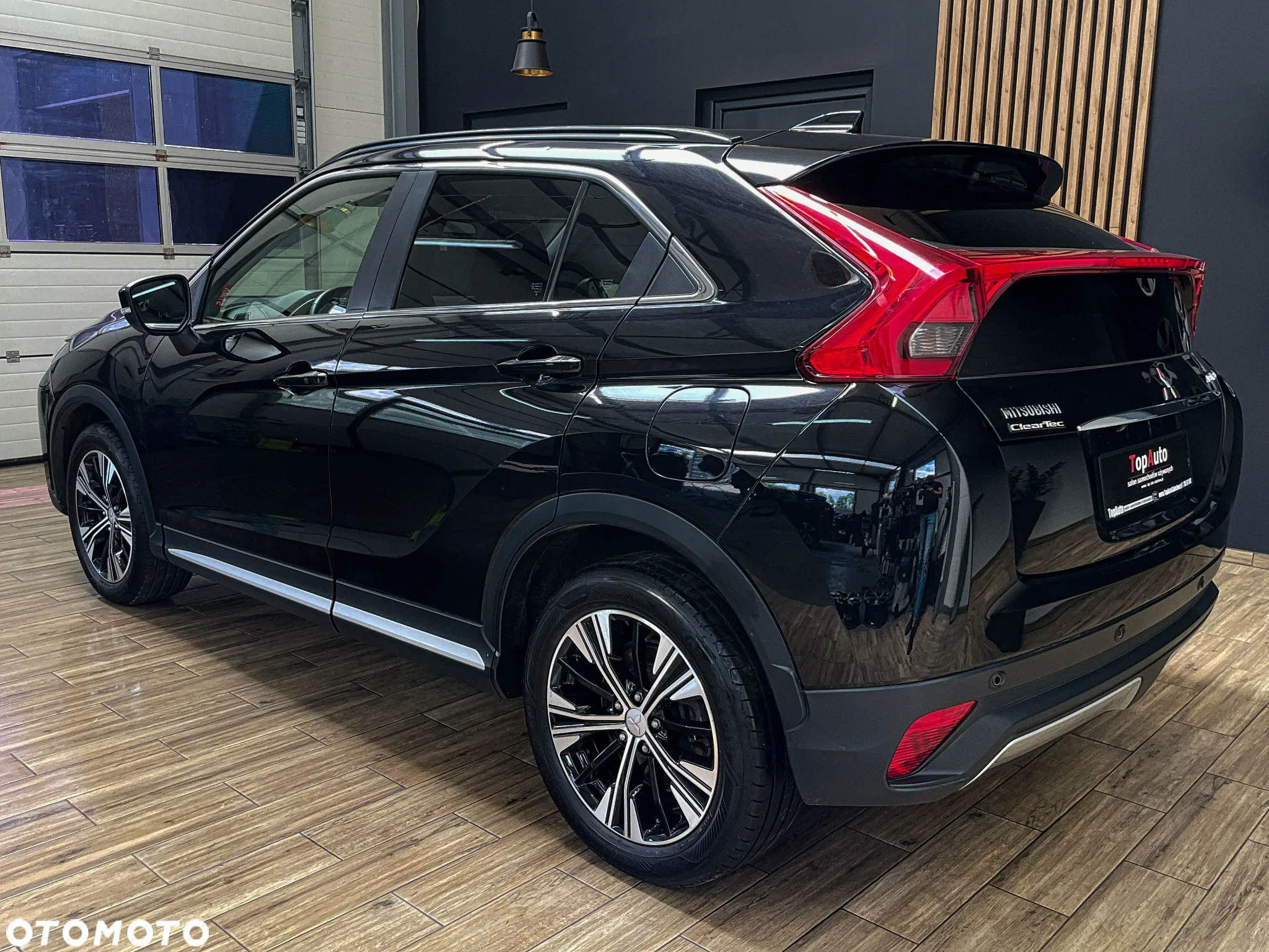 Mitsubishi Eclipse Cross 1.5 T-MIVEC ClearTec CVT 2WD Diamant Edition Plus - 10