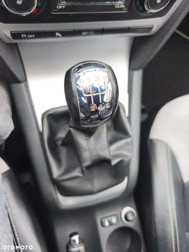 Skoda Octavia 2.0 TDI DPF RS - 31