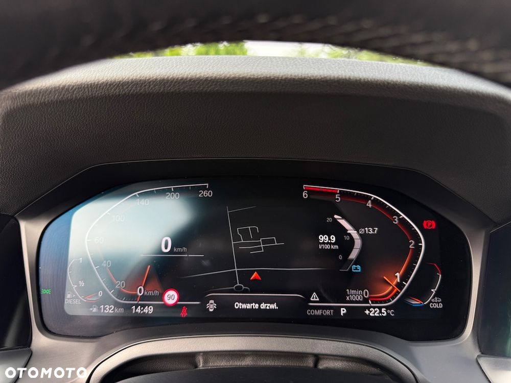 BMW Seria 3 320d - 29