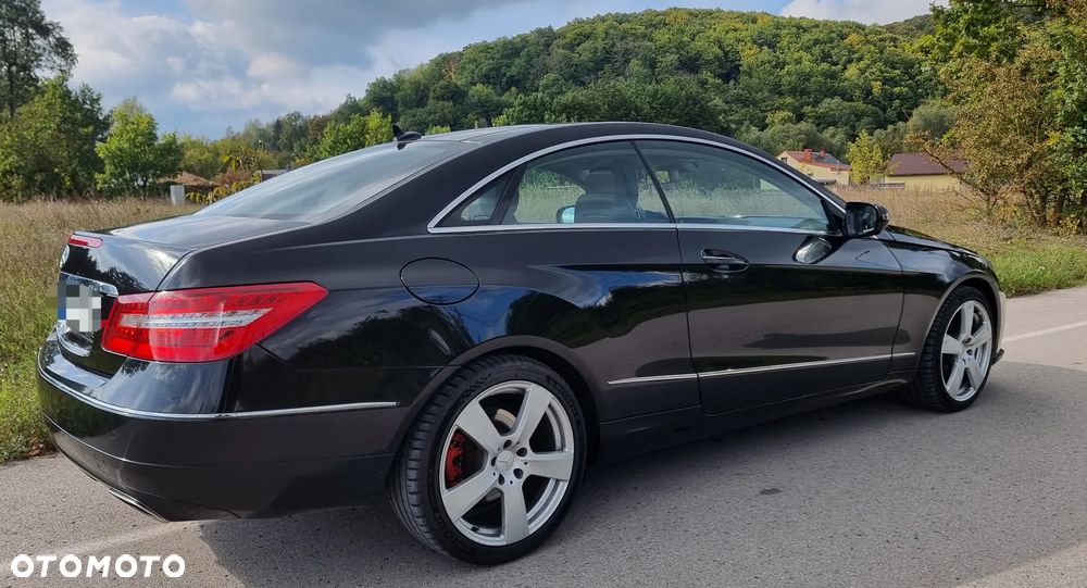 Mercedes-Benz Klasa E 500 - 16