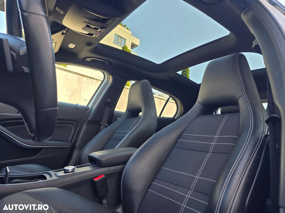 Mercedes-Benz GLA 220 CDI 7G-DCT Urban - 13