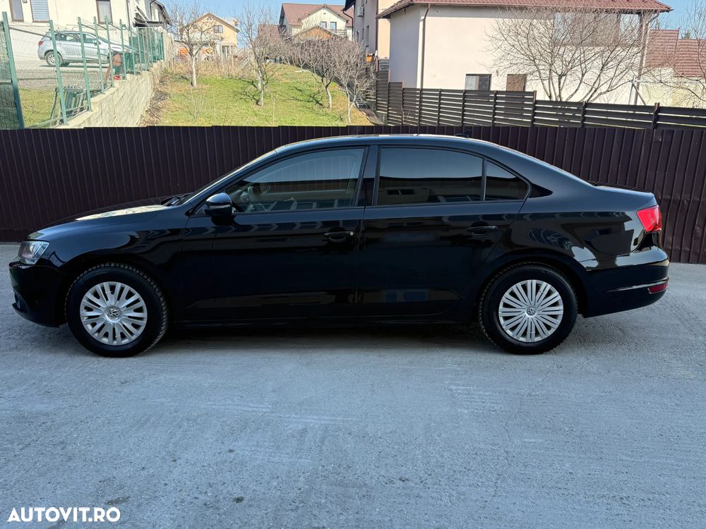 Volkswagen Jetta 1.6 TDI CR DPF BMT Trendline - 5