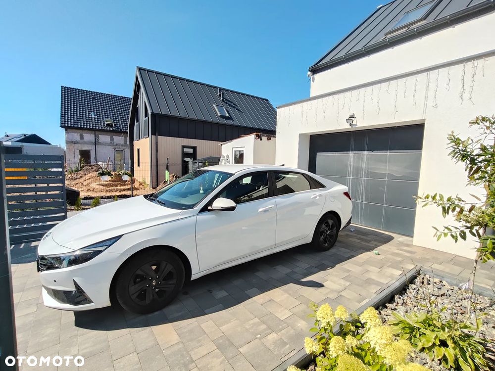 Hyundai Elantra 1.6 Smart - 13