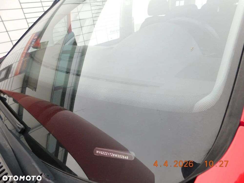 Volkswagen Touran - 16