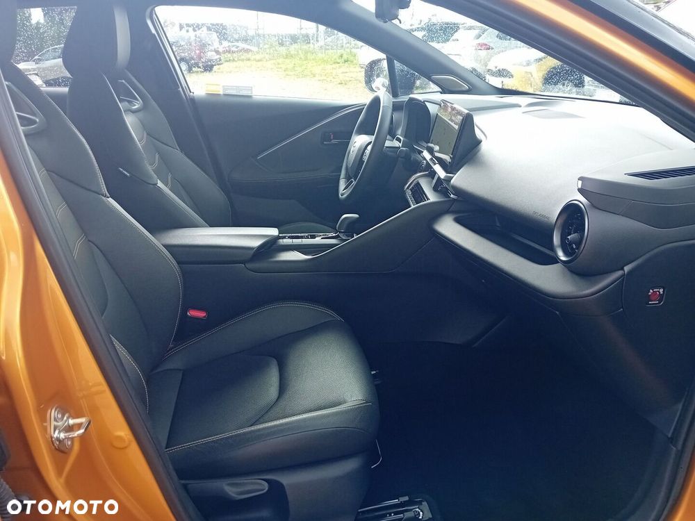 Toyota C-HR - 6