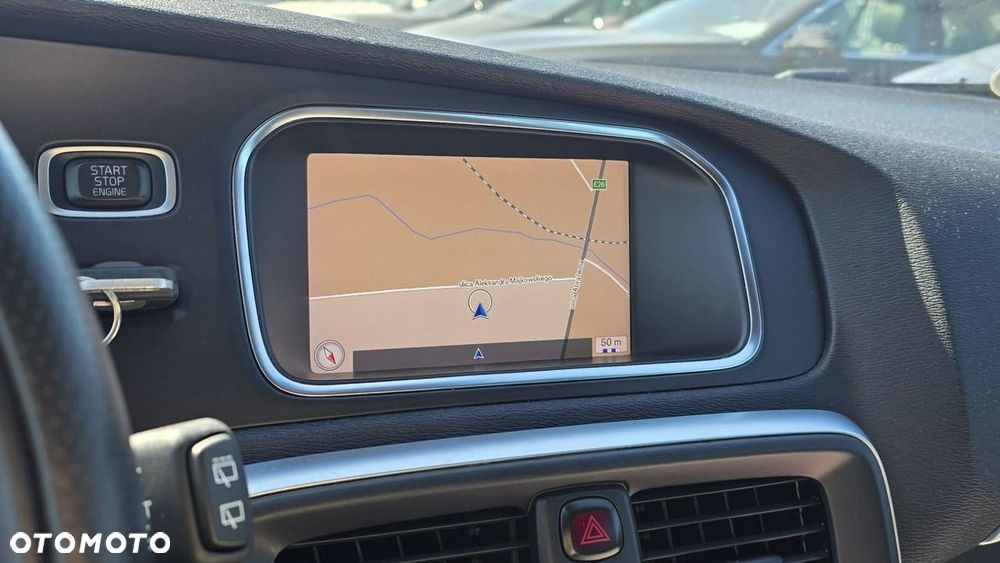 Volvo V40 - 12