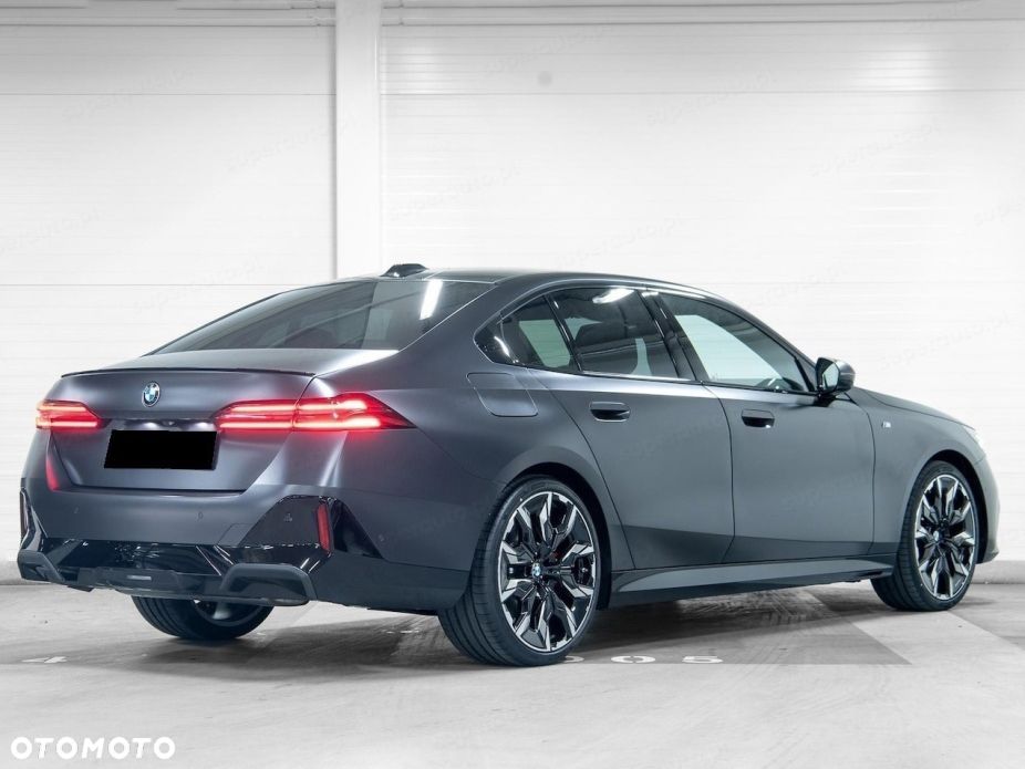 BMW Seria 5 540d xDrive mHEV M Sport - 7