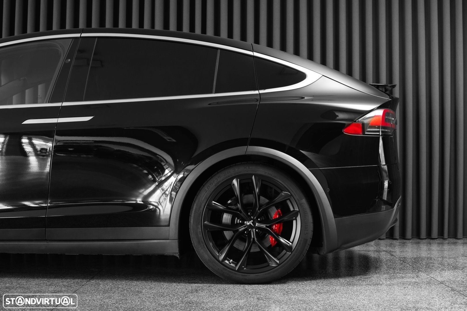 Tesla Model X Ludicrous Performance - 9