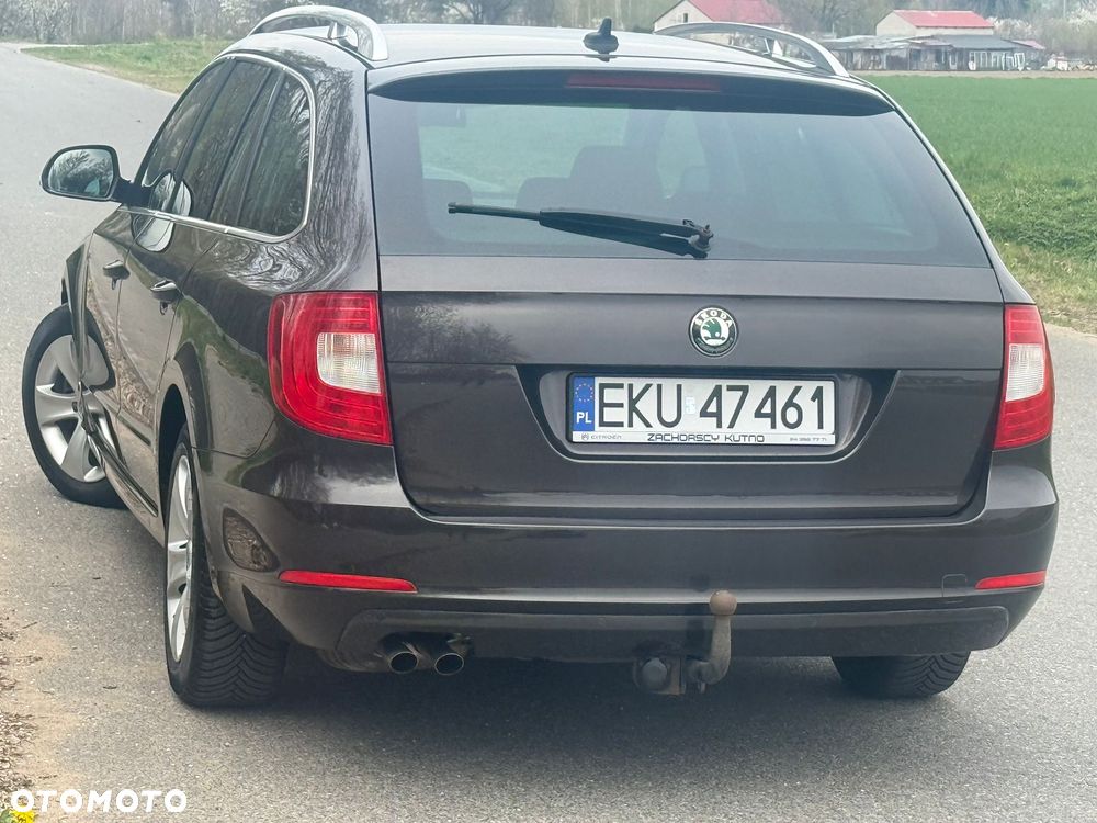 Skoda Superb 1.6 TDI GreenLine - 15