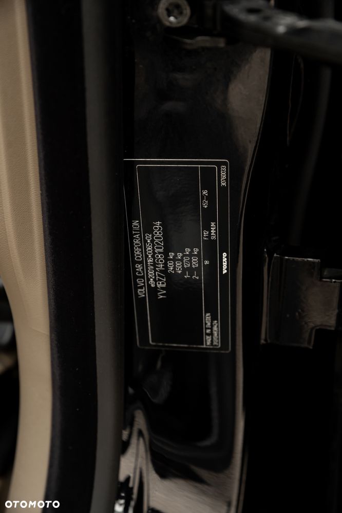 Volvo XC 70 D5 AWD Momentum - 29