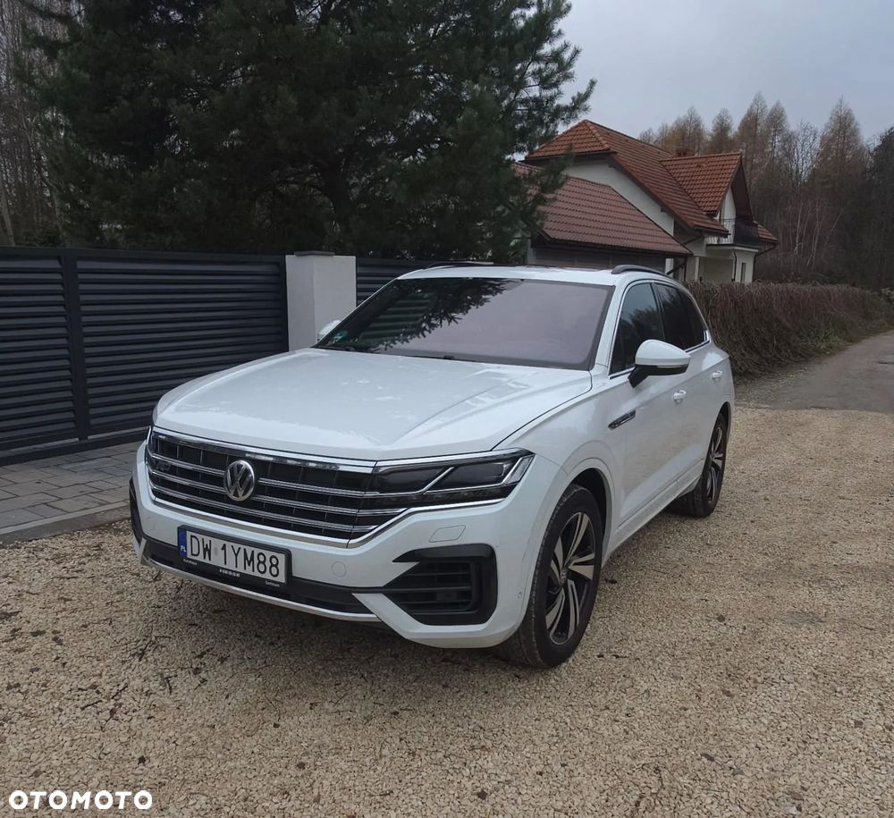 Volkswagen Touareg 3.0 V6 TDI 4Motion DPF Automatik R-Line - 4