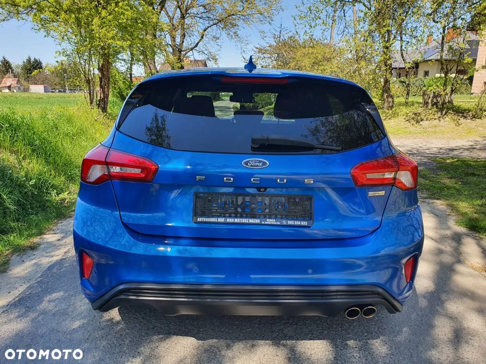 Ford Focus 1.5 EcoBlue Start-Stopp-System ST-LINE - 11