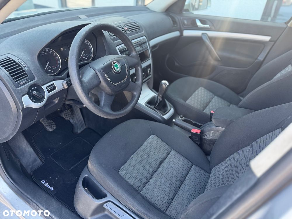 Skoda Octavia - 17