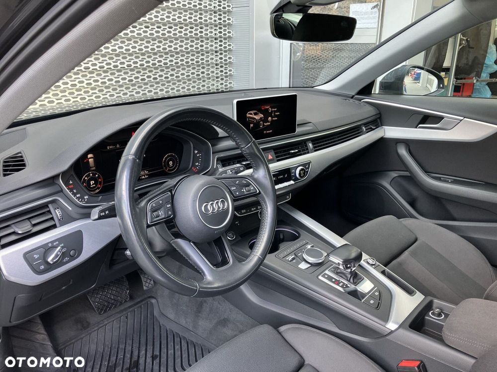 Audi A4 Avant - 11