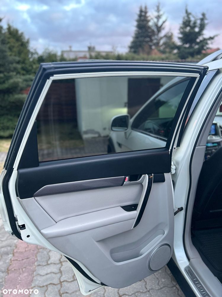 Chevrolet Captiva 2.2 D LTZ - 9