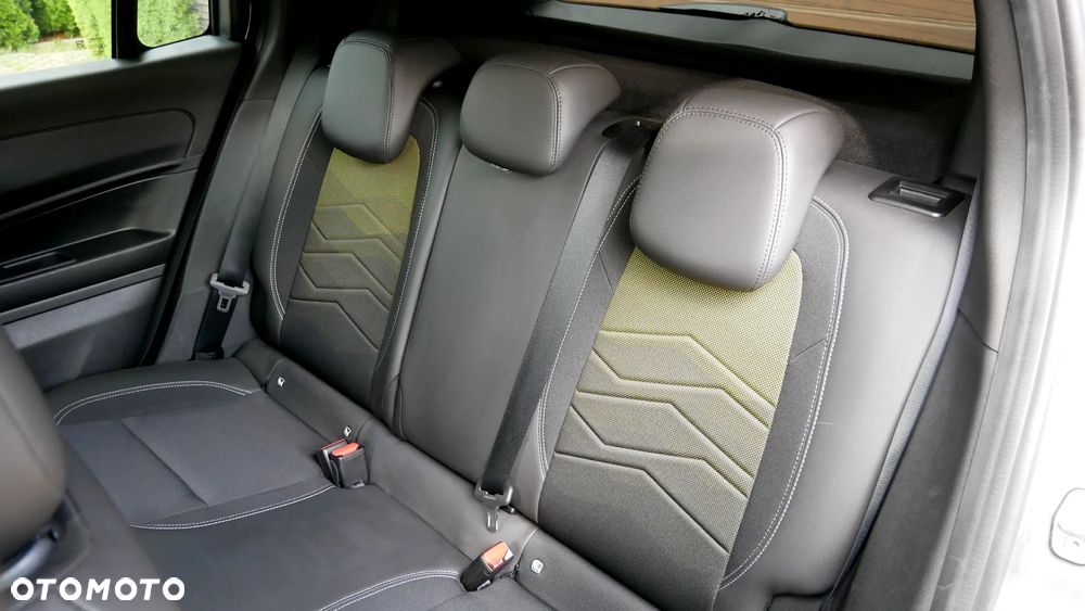 Jeep Avenger 54kWh Summit - 15