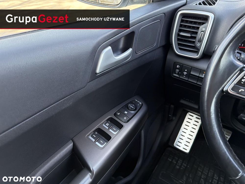 Kia Sportage 1.6 GDI M 2WD - 19