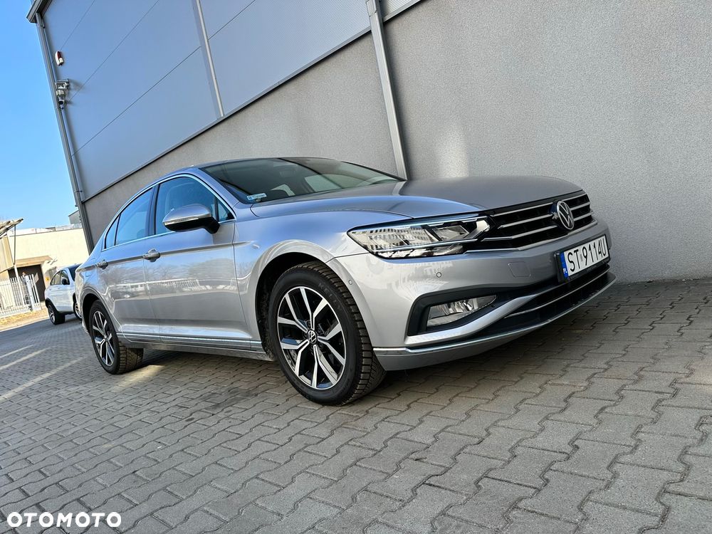 Volkswagen Passat 1.5 TSI EVO Elegance DSG - 2