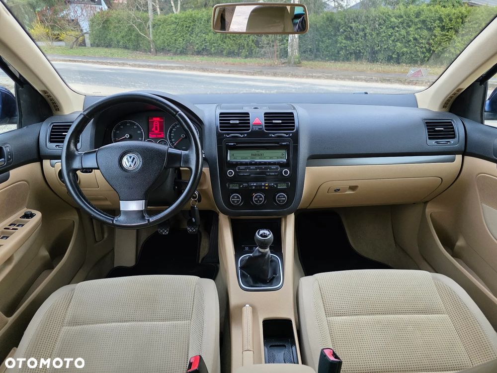 Volkswagen Golf 1.4 TSI Highline - 8