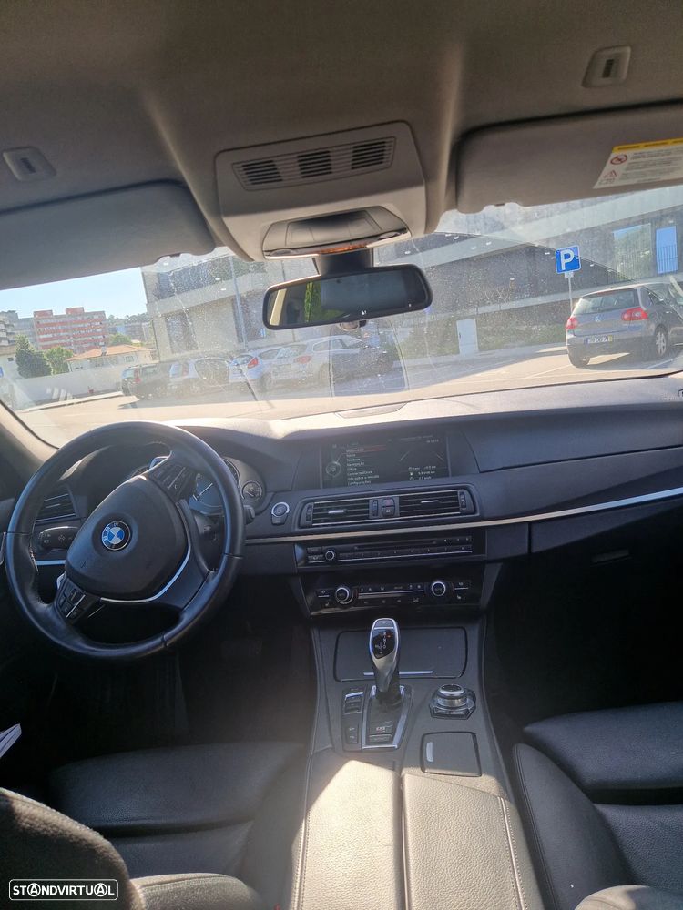 BMW 528 i xDrive Auto - 10