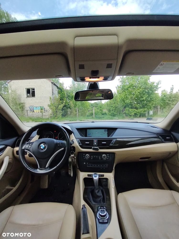 BMW X1 sDrive20d - 8