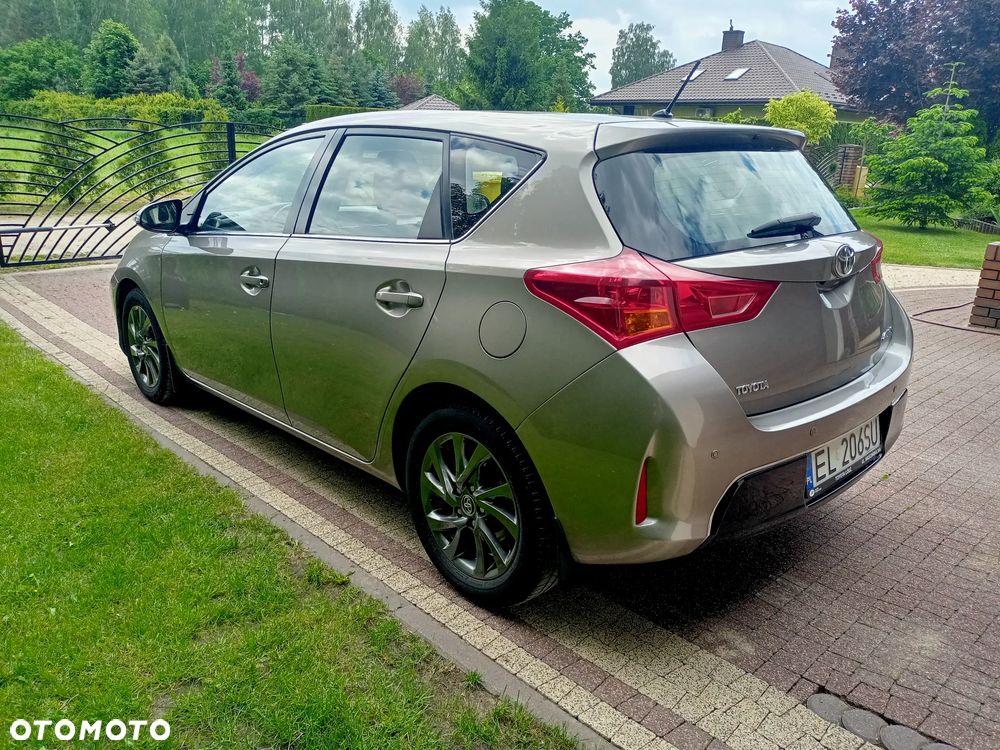 Toyota Auris 1.33 VVT-i Comfort - 5