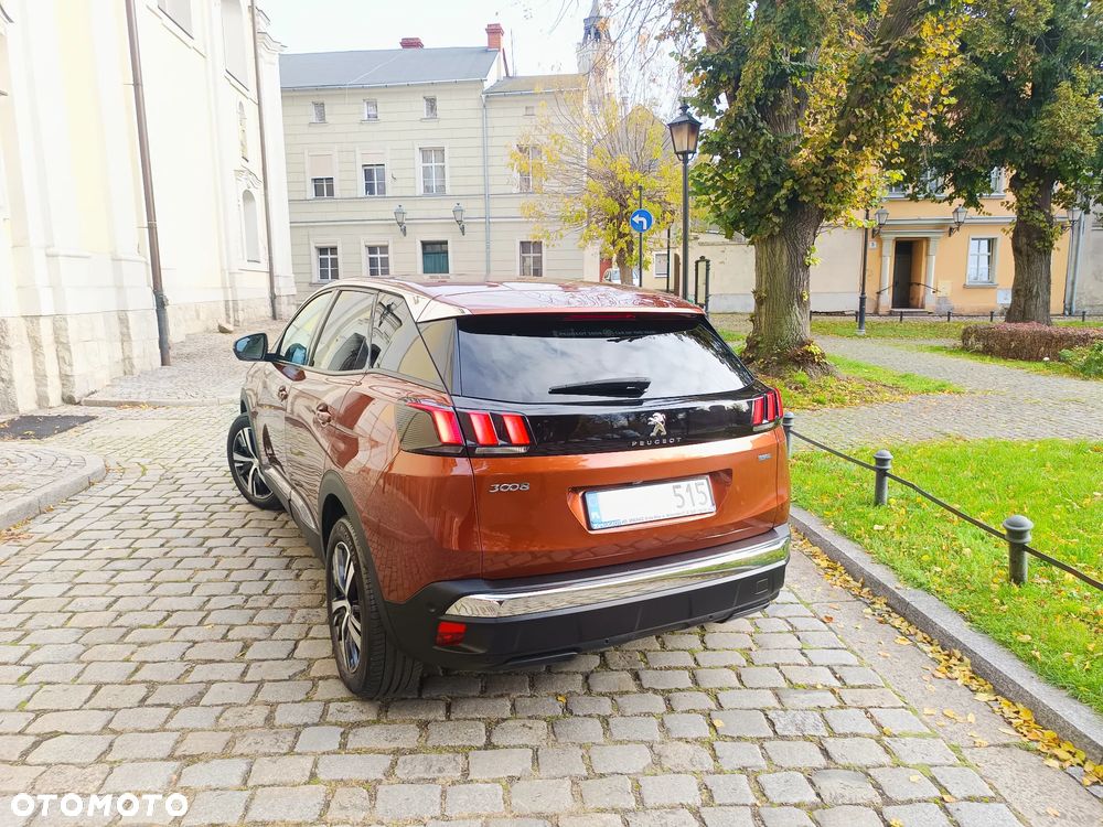 Peugeot 3008 1.2 PureTech Allure S&S - 19