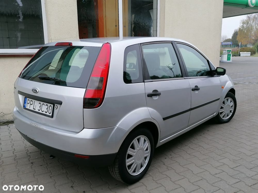 Ford Fiesta 1.4 TDCI - 4