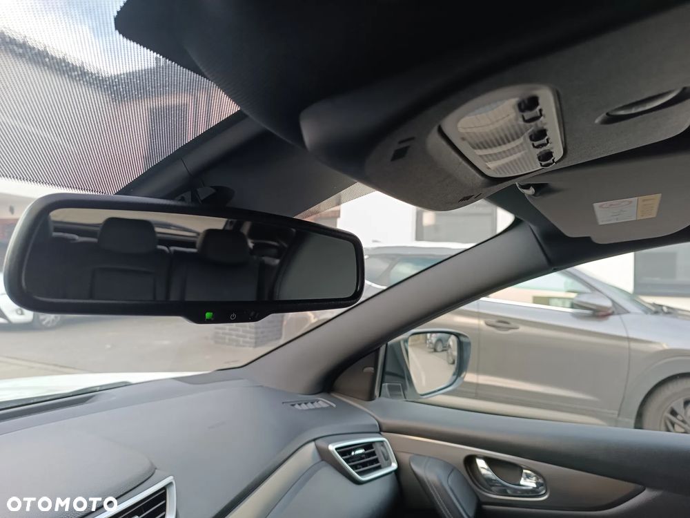 Nissan Qashqai 1.6 DCi TEKNA+ - 35