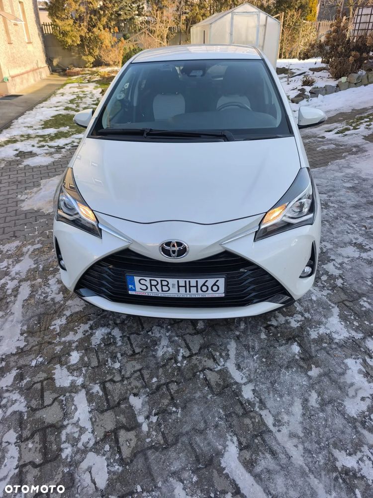 Toyota Yaris 1.5 Premium - 1