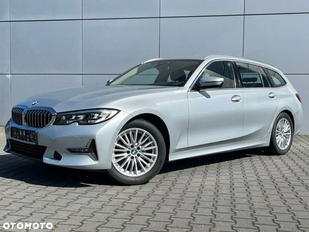 BMW Seria 3 320d Luxury Line - 2