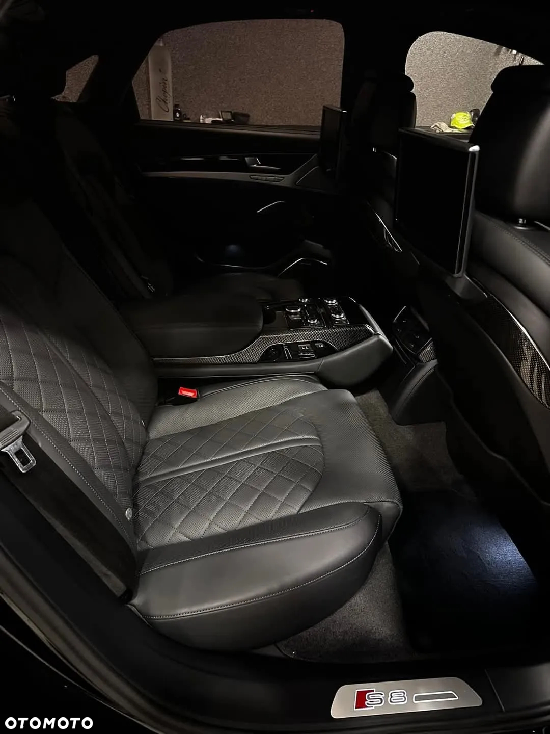 Audi S8 Plus 4.0 TFSI Quattro - 6